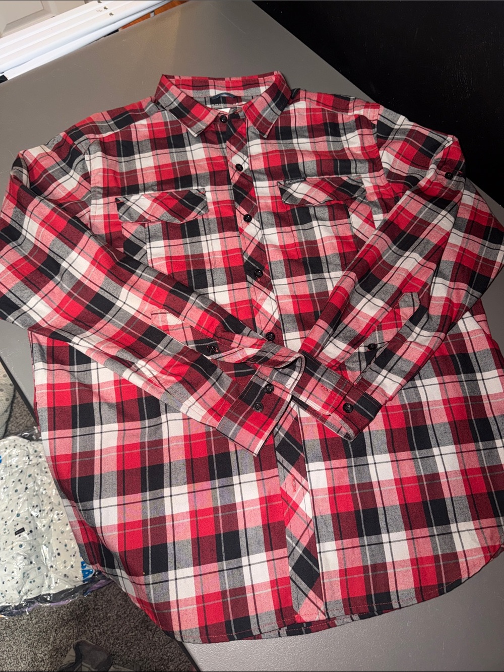 Columbia Omni Wick Button Up Flannel in men’s size Large